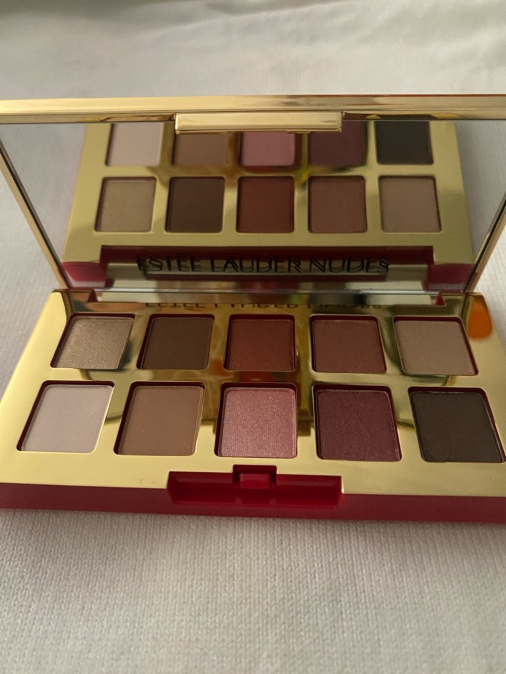 Estée Lauder Pure Color Envy Eyeshadow Palette in the Nudes shade